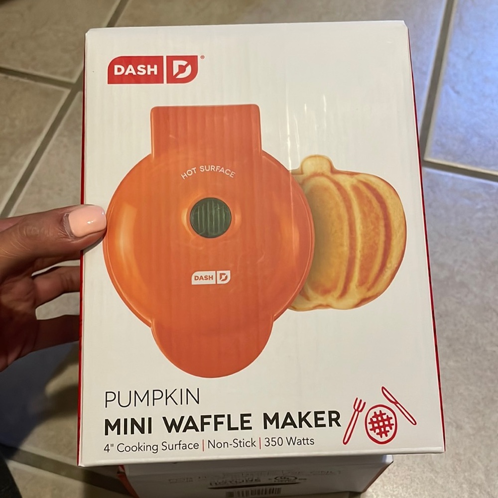 Mini Orange Pumpkin Electric Waffle Maker Fall Halloween Thanksgiving Breakfast